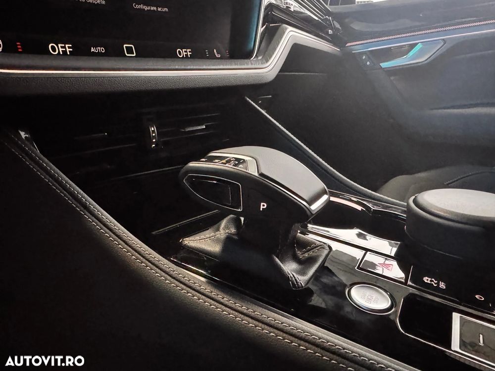 Volkswagen Touareg V6 TDI 4MOTION R-Line - 14