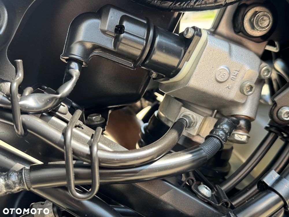 Yamaha Super Tenere - 39
