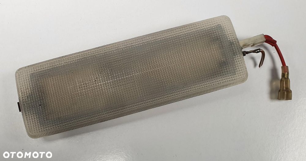 LAMPKA OŚWIETLENIE WNĘTRZA MERCEDES W126 - 1