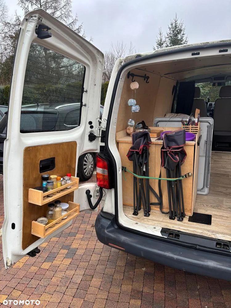 Volkswagen Transporter - 14