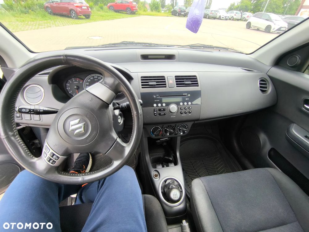 Suzuki Swift 1.3 Comfort - 12