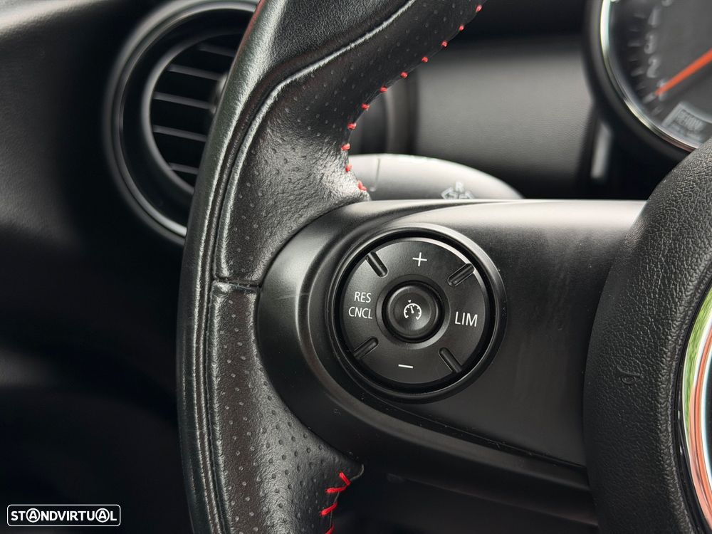 MINI Cabrio One JCW - 25