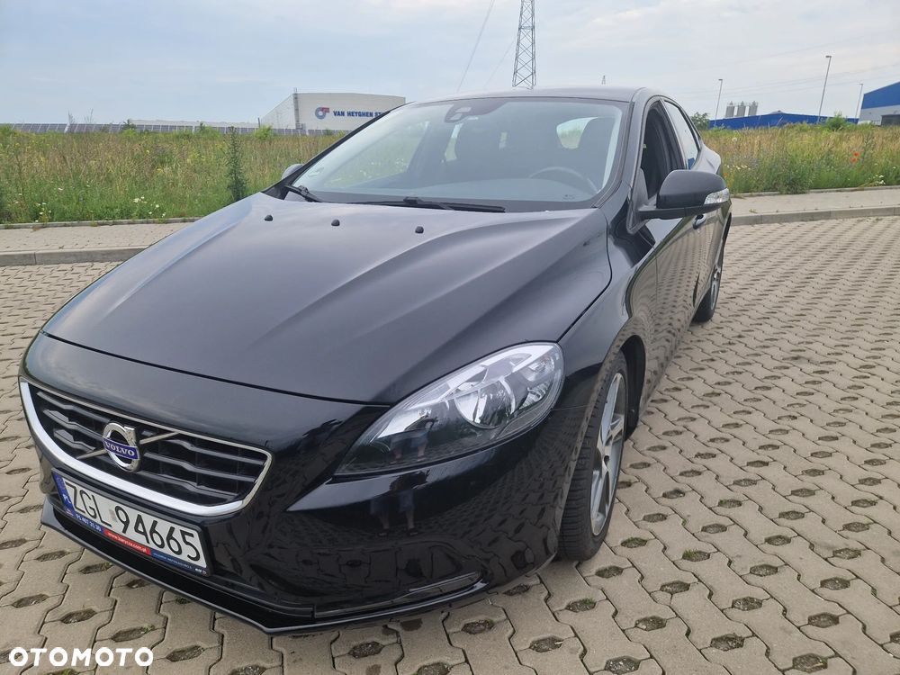 Volvo V40 - 2