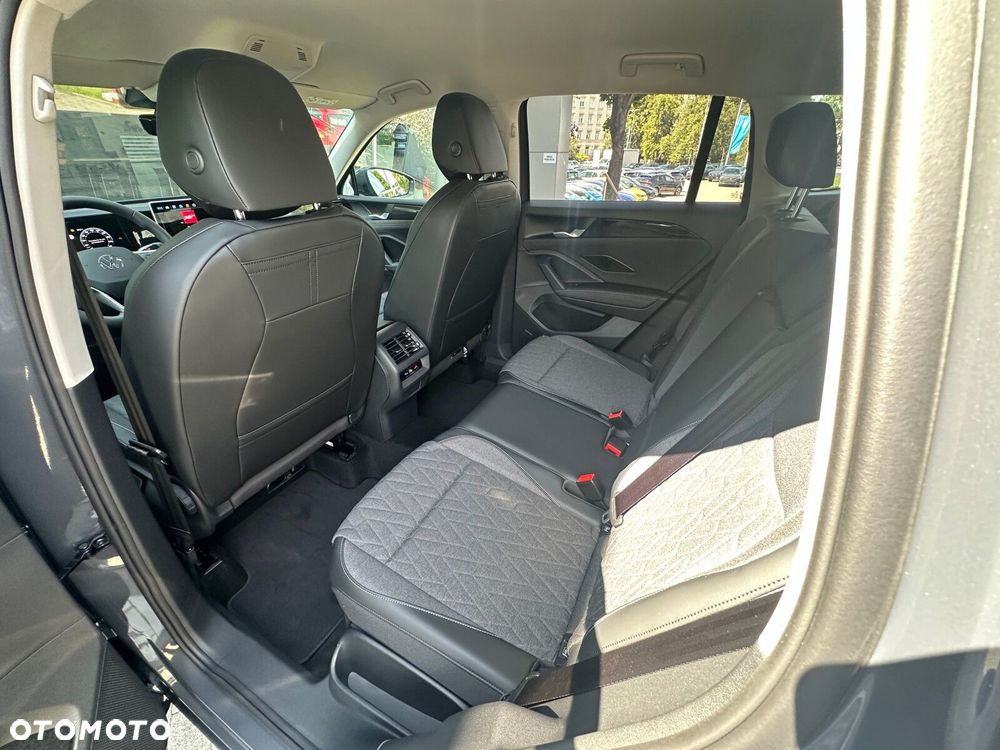 Volkswagen Tiguan 1.5 eTSI Life Plus DSG - 23