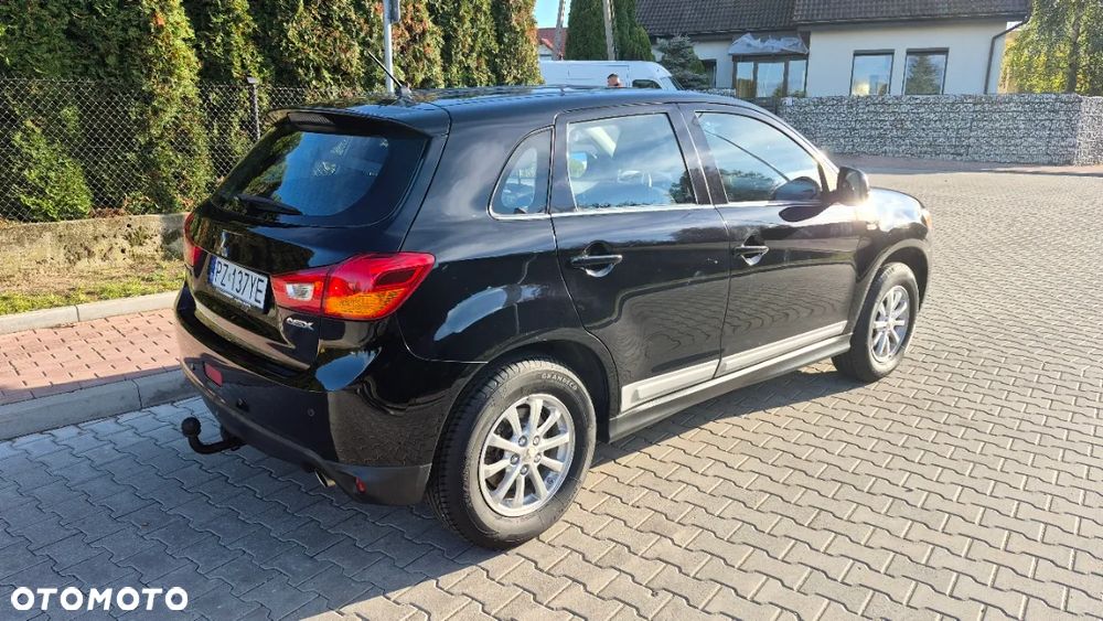 Mitsubishi ASX - 4