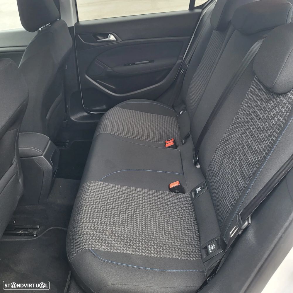 Peugeot 308 PureTech 130 GPF Stop & Start Style - 32