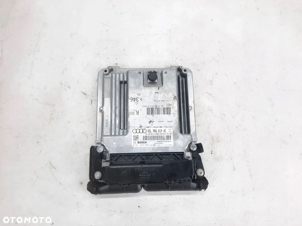 KOMPUTER STEROWNIK SILNIKA AUDIA4 B8 03L906019AE 0281016680 - 1