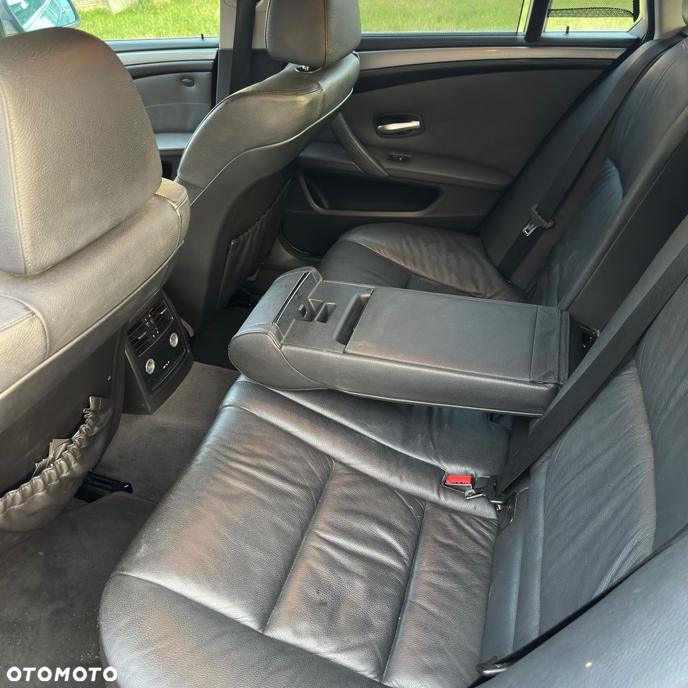 BMW Seria 5 - 11