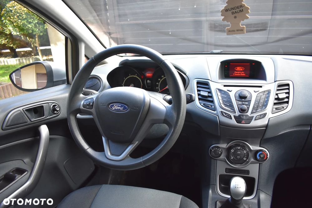 Ford Fiesta 1.25 Trend - 15