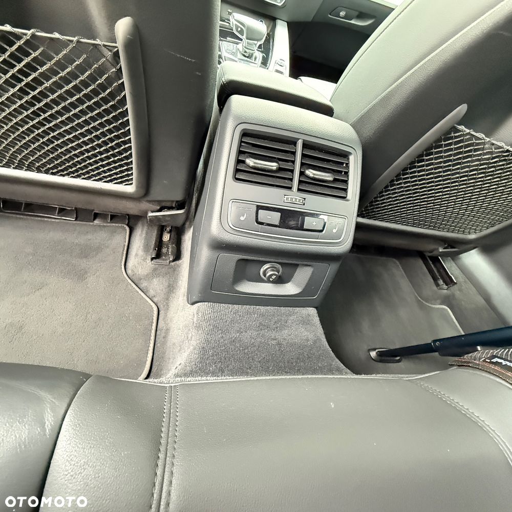 Audi A4 Avant - 23