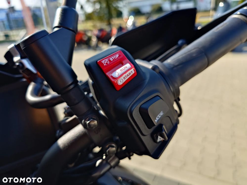 Yamaha Tracer - 19