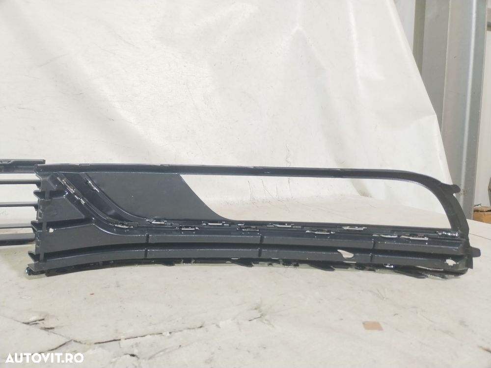 Grila inferioara + grilele proiector (set grile) bara fata VW Passat B7 2010, 2011, 2012, 2013, 2014, 2015 - 7