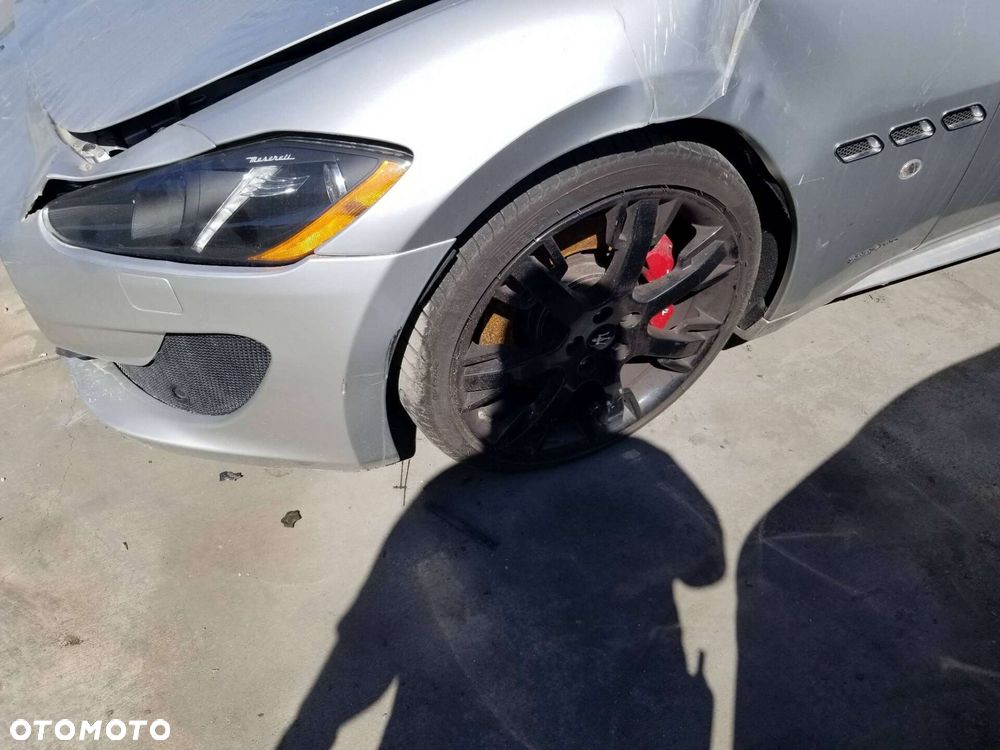 Maserati GranTurismo - 15