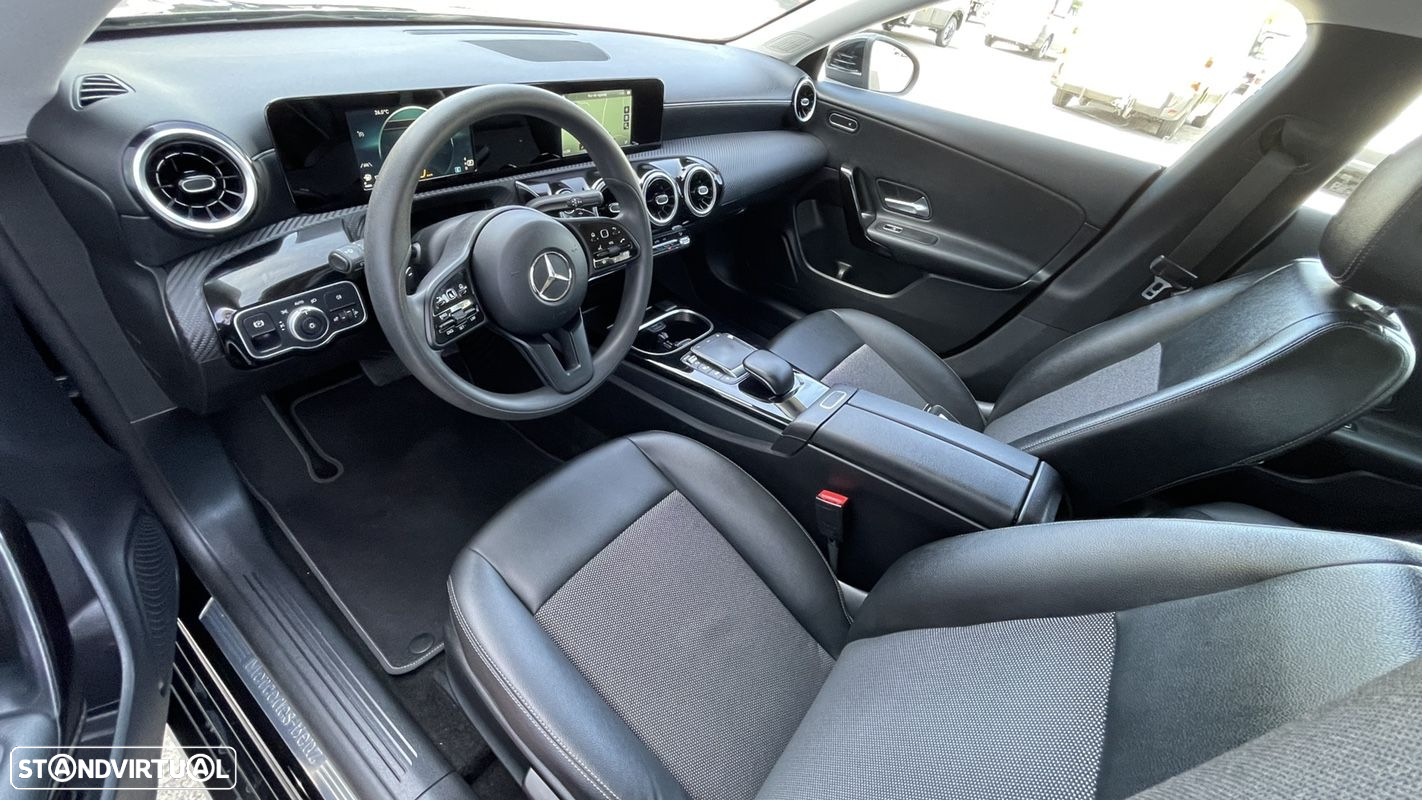 Mercedes-Benz CLA 200 d Shooting Brake 8G-DCT - 14