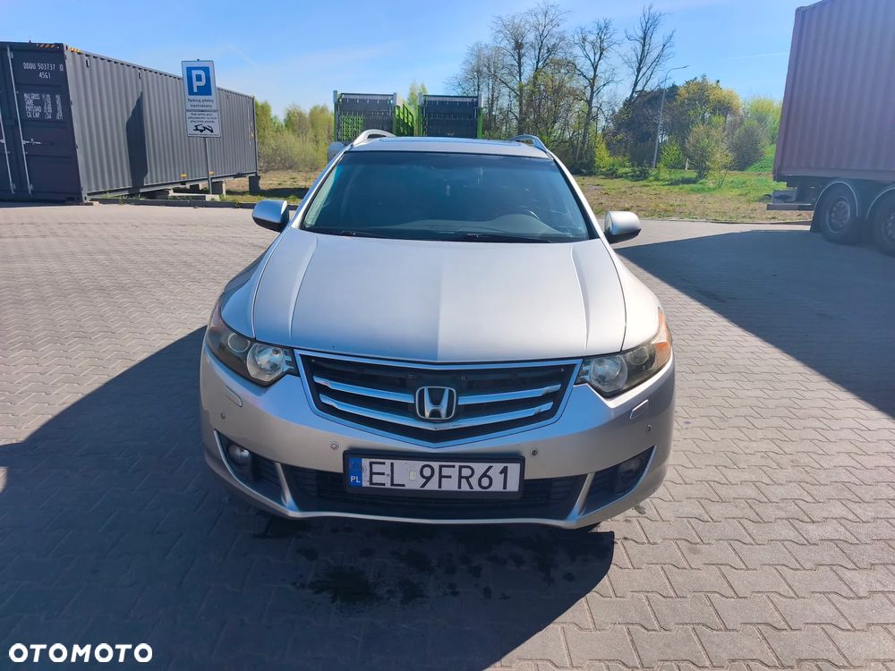 Honda Accord 2.0 Executive - 1