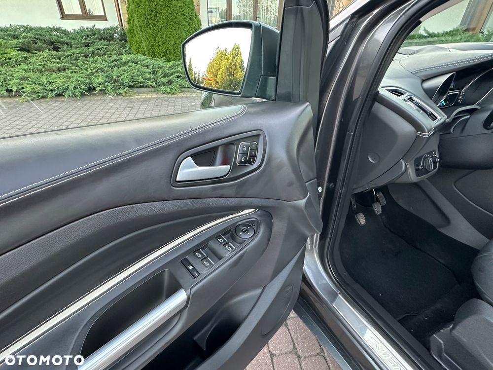 Ford Kuga Vignale 2.0 TDCi AWD - 25