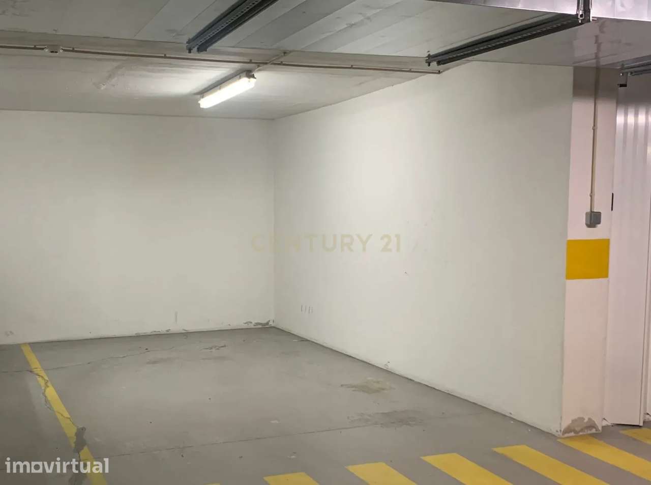 Estacionamento para arrendamento em Telheiras - Grande imagem: 3/5