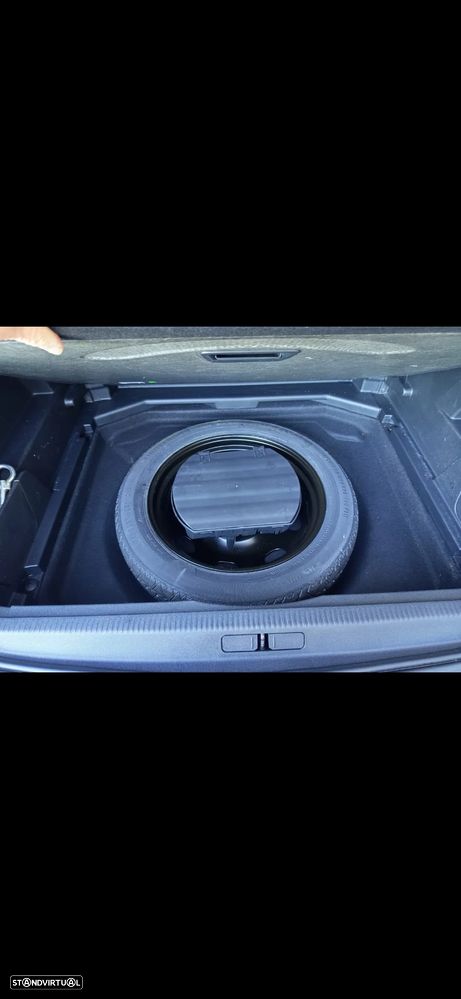 Peugeot 3008 1.5 BlueHDi Allure EAT8 - 33