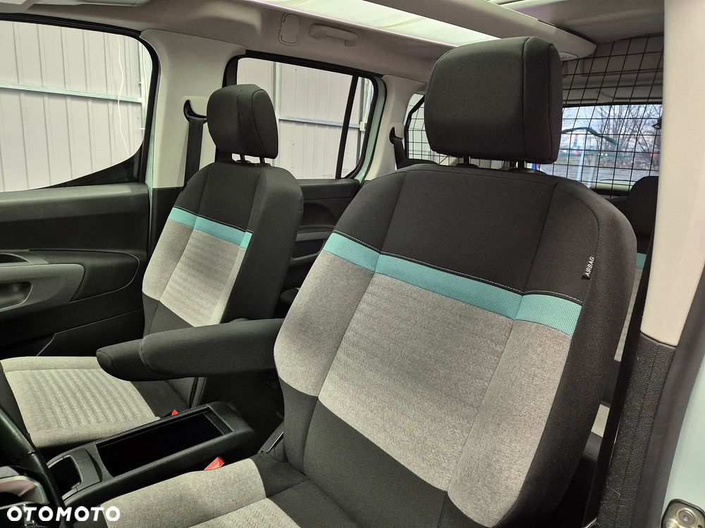 Citroën Berlingo M BlueHDi 130 SHINE - 24