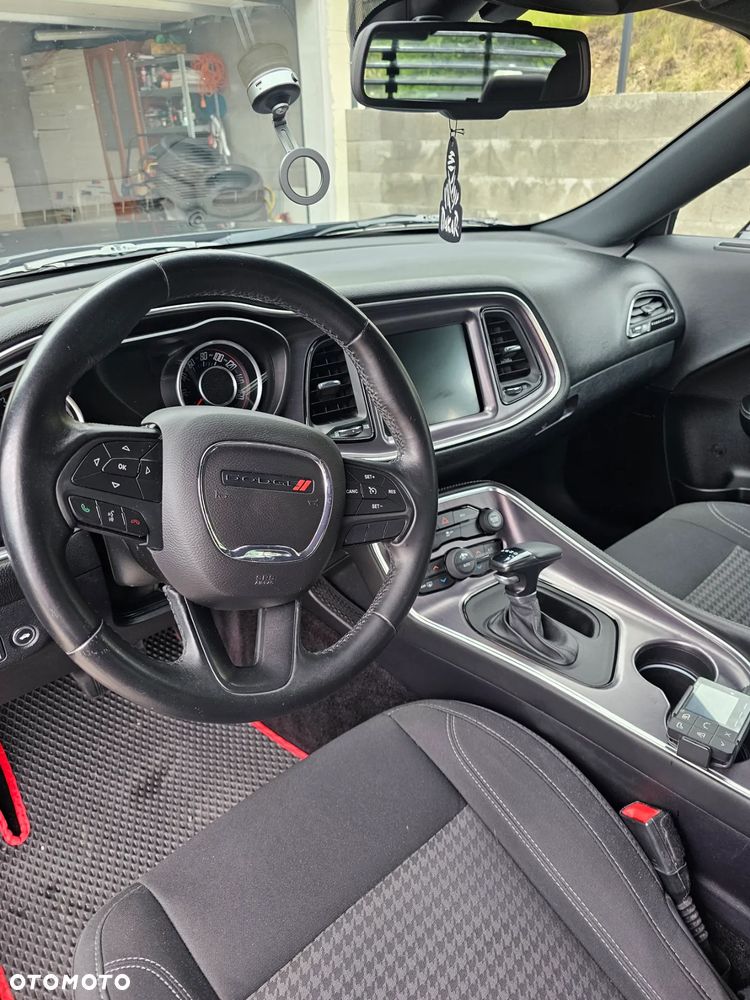 Dodge Challenger 3.6 SXT - 10