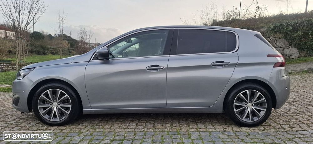 Peugeot 308 PureTech 110 Stop & Start Allure — photo 5