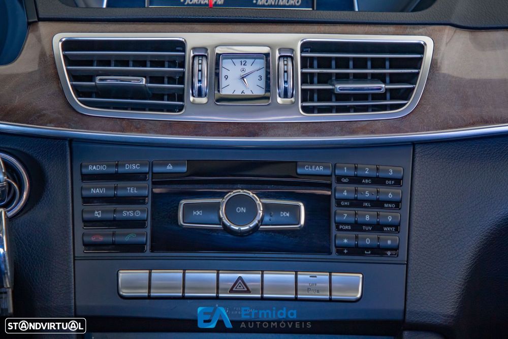 Mercedes-Benz E 300 Bluetec Hybrid Avantgarde - 30