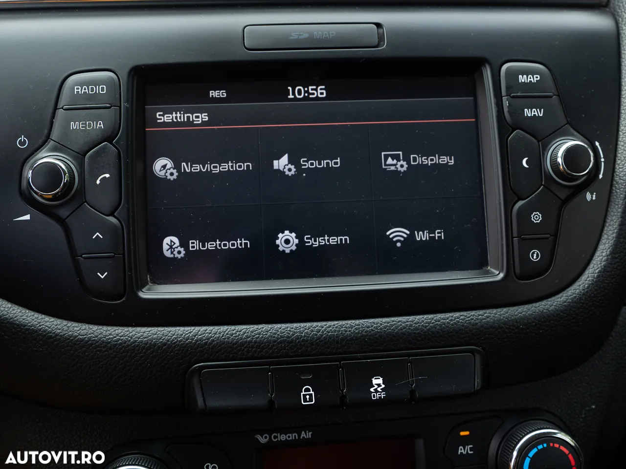 Kia Ceed - 24