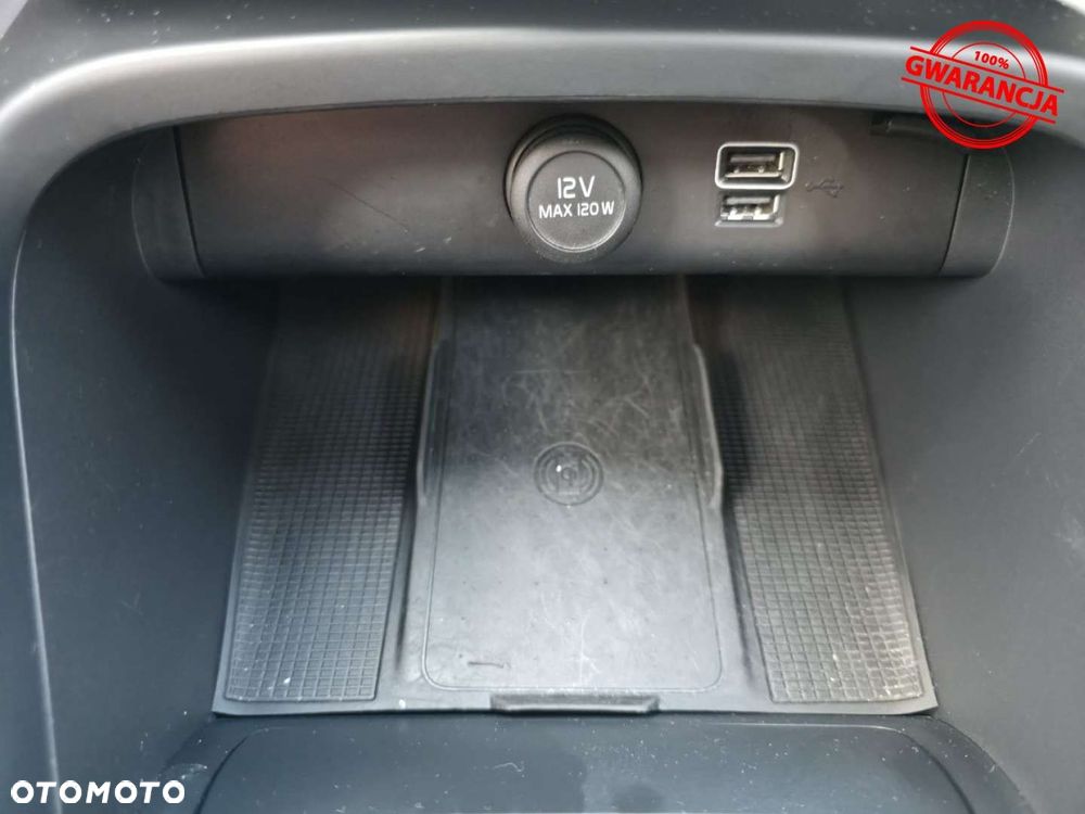 Volvo XC 40 - 35