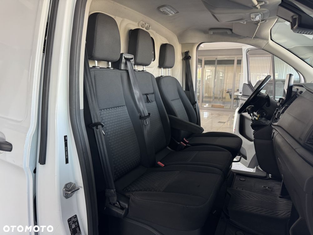 Ford Transit Custom - 29