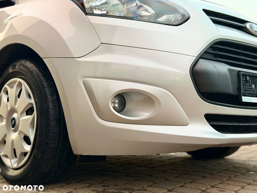 Ford Transit Connect - 15