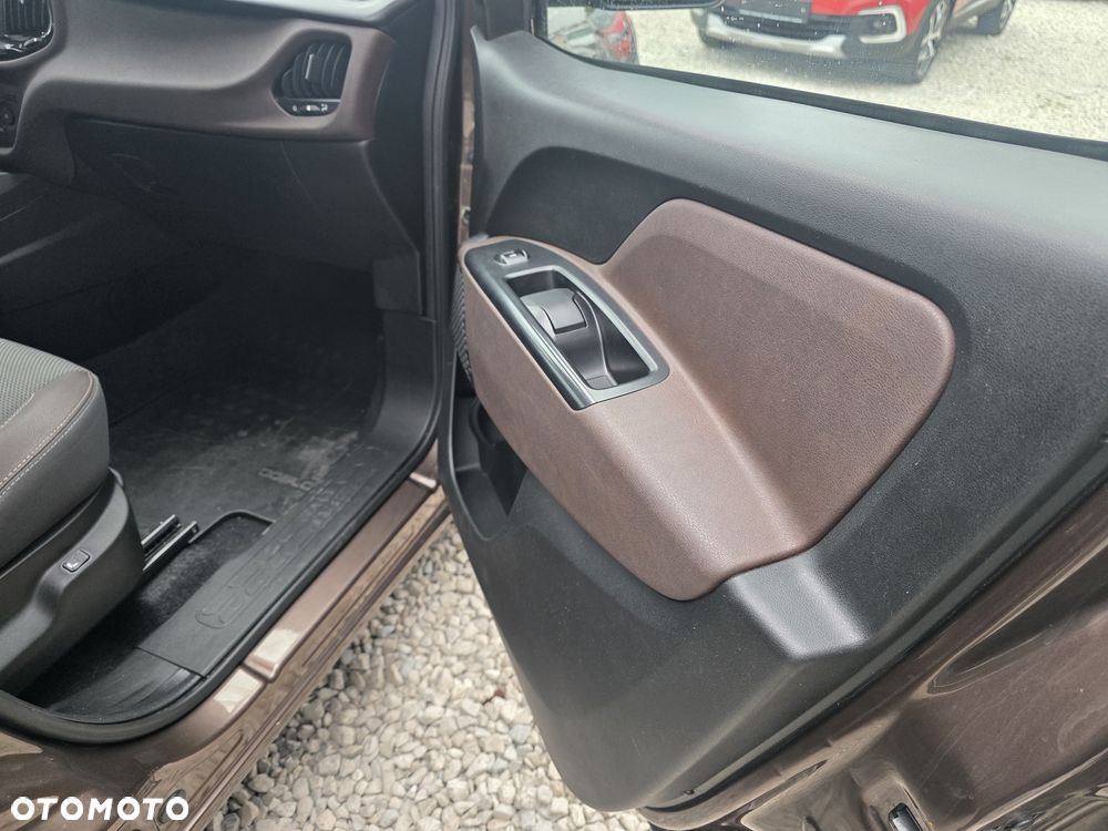 Fiat Doblo 1.6 16V Multijet Trekking - 9