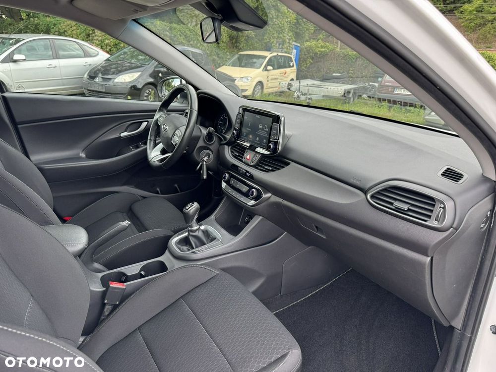 Hyundai i30 - 14