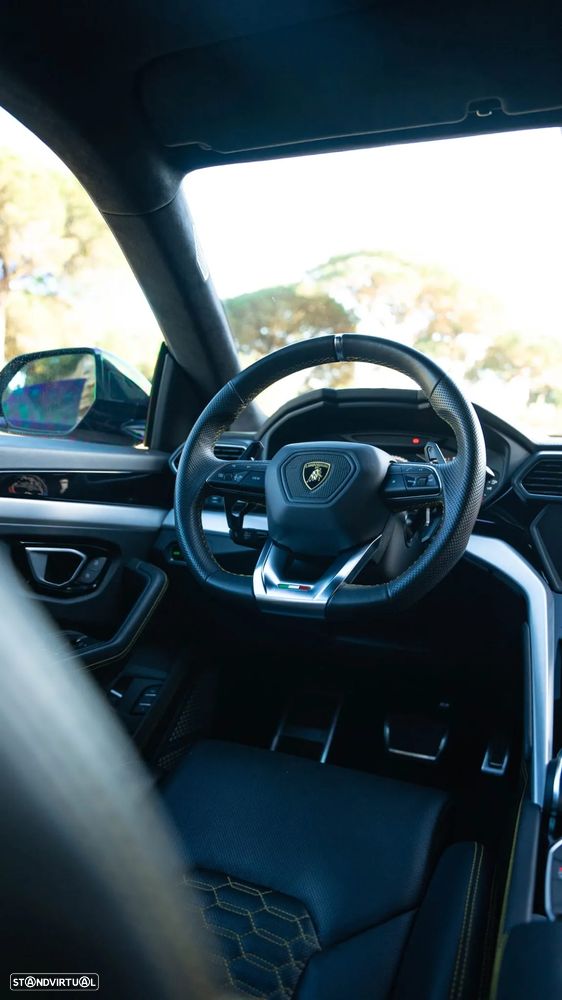 Lamborghini Urus 4.0 V8 - 22