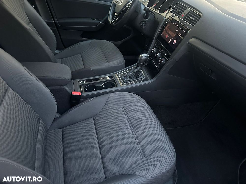Volkswagen Golf e-Golf - 6