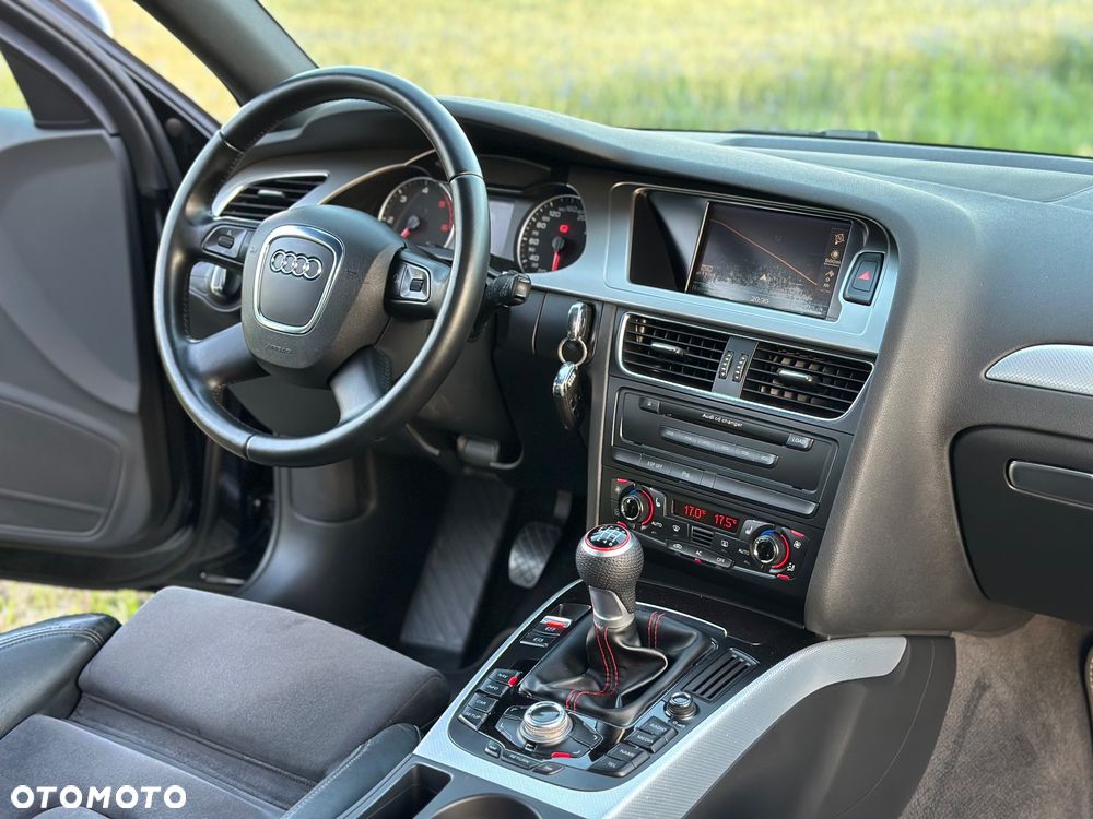 Audi A4 Avant - 13