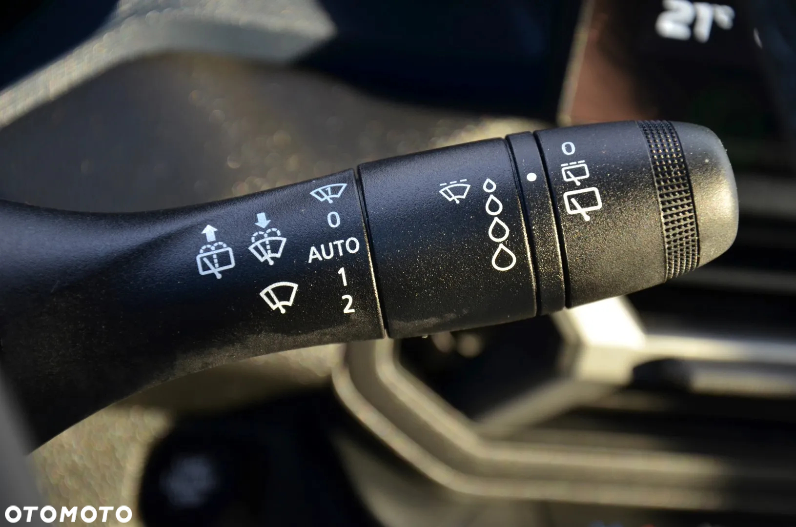 Dacia Duster 1.6 Full Hybrid 140 Expression MMT - 31