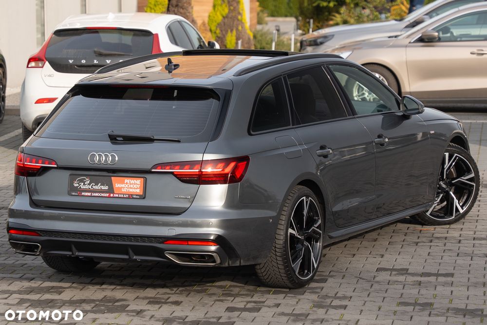 Audi A4 Avant 40 TFSI quattro S tronic - 12