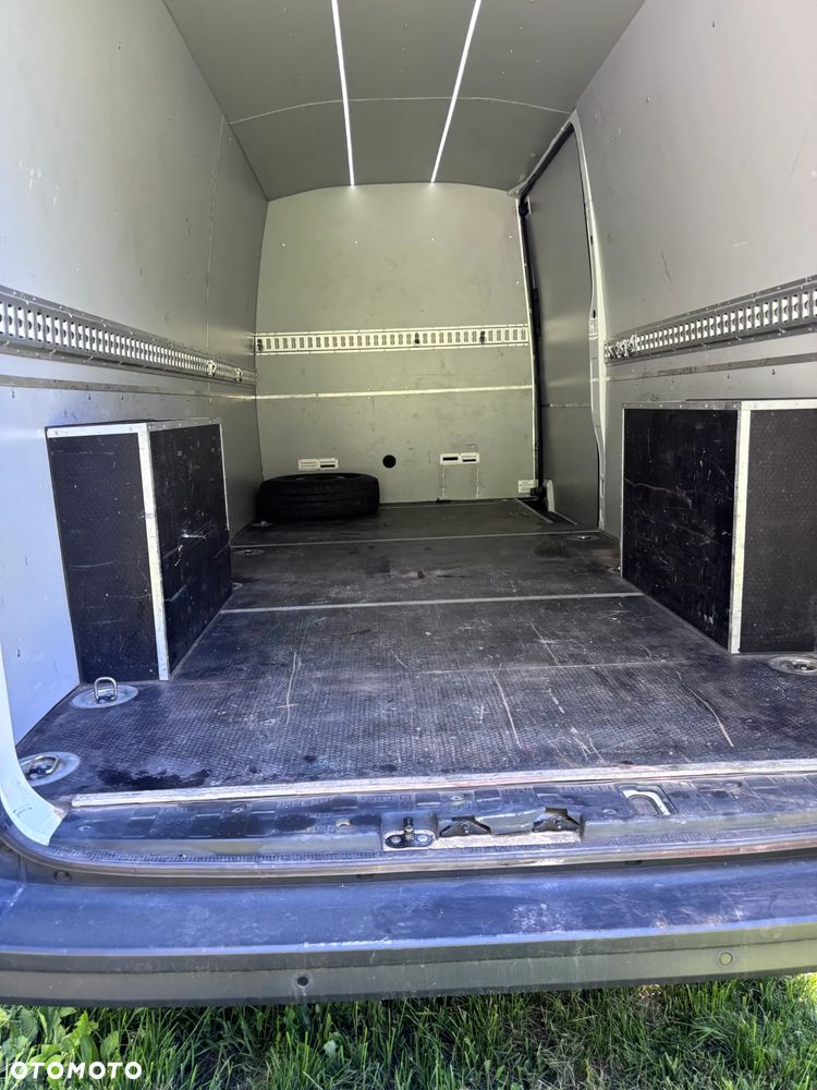 Volkswagen Crafter  H2 L3 Automat Salon PL bezwyp fv 23% - 9