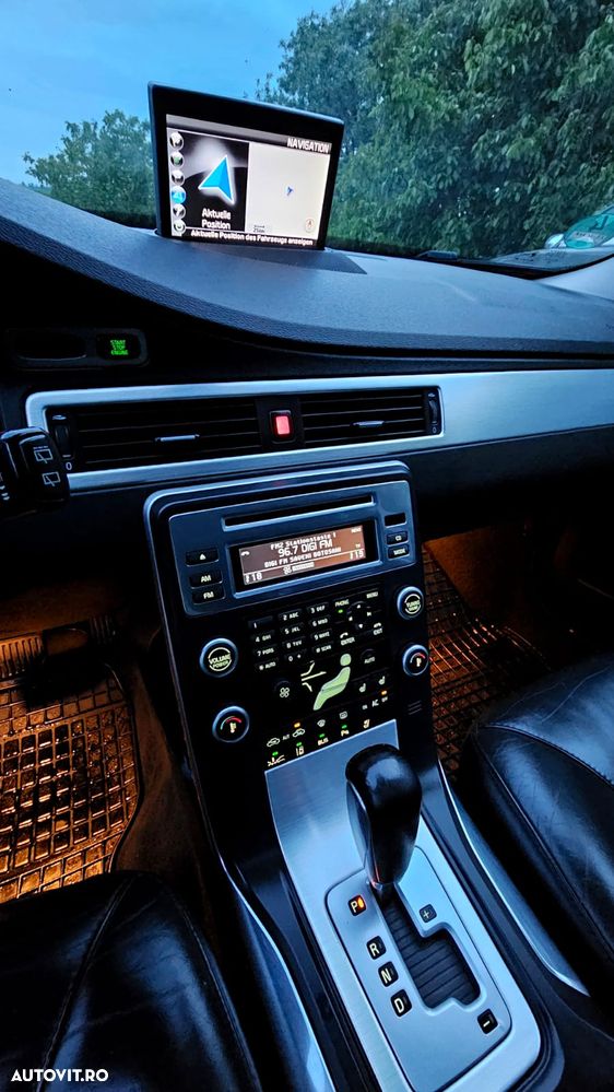 Volvo V70 D3 Geartronic Summum - 18