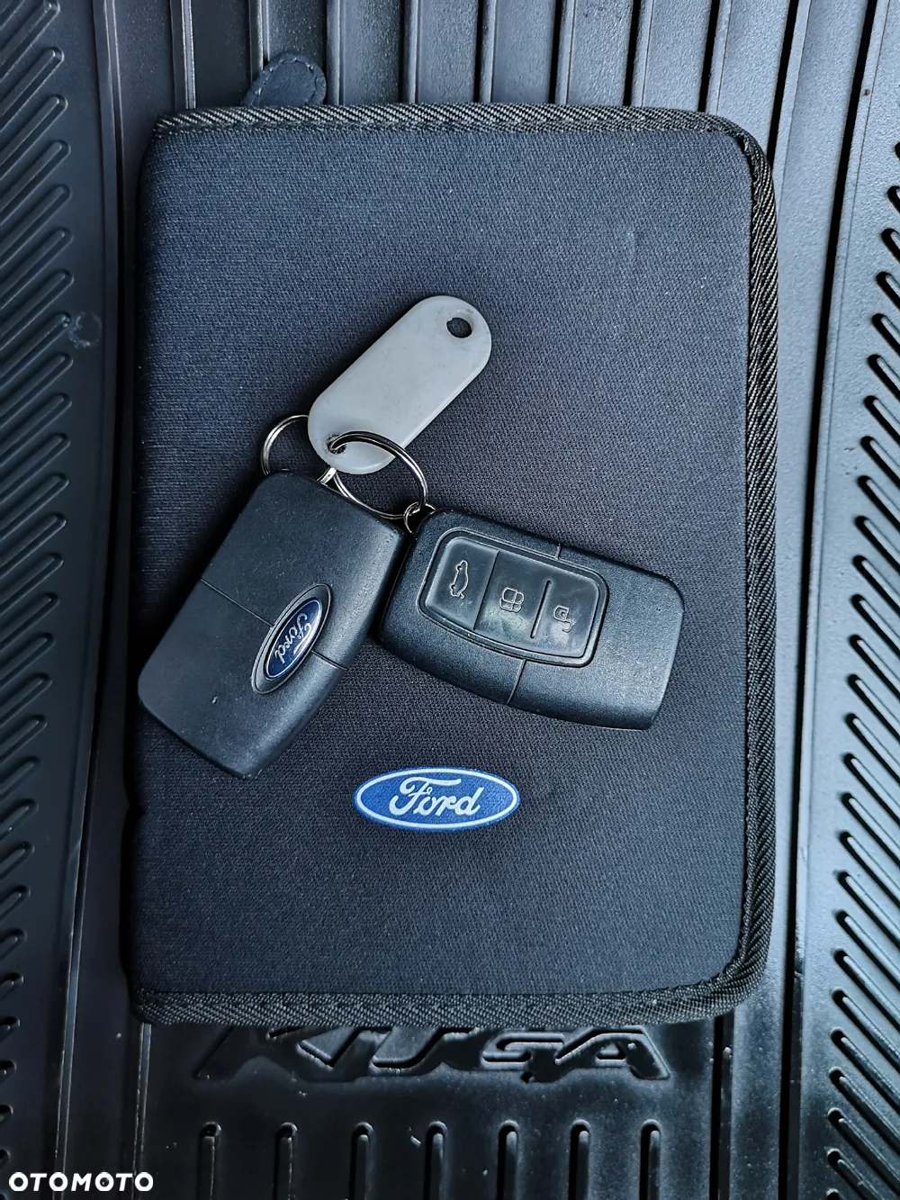 Ford Kuga 2.0 TDCi 2x4 Trend - 13