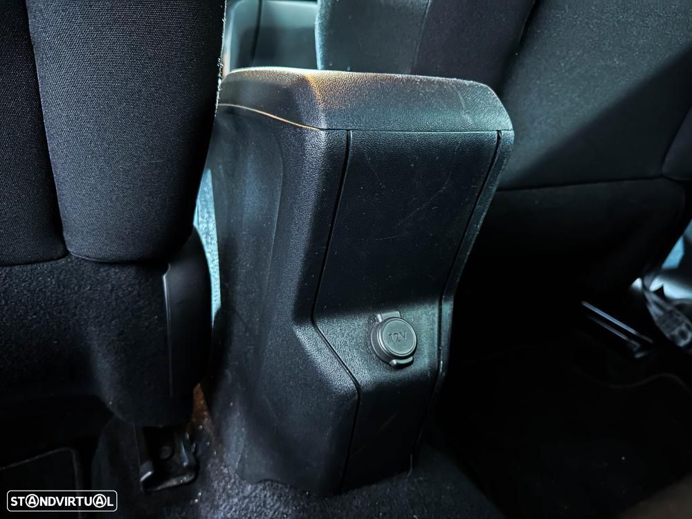 Peugeot 2008 1.2 PureTech Allure - 11