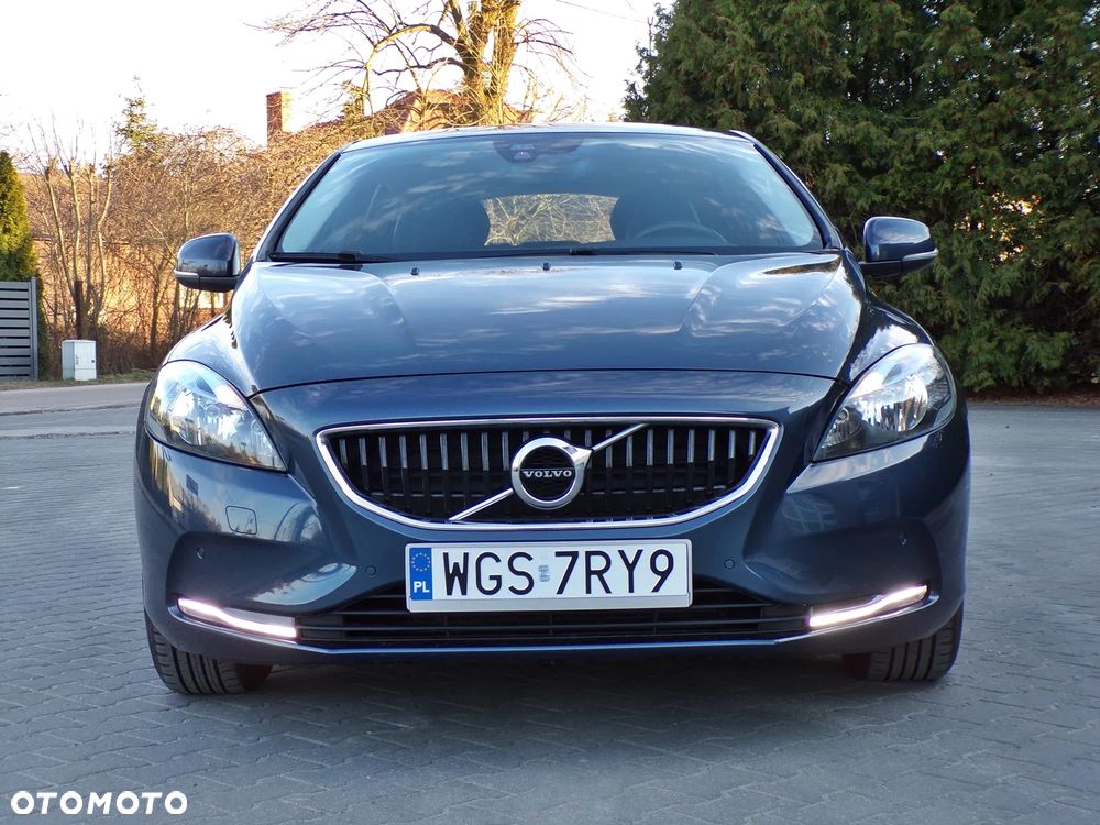 Volvo V40 D2 Momentum - 6