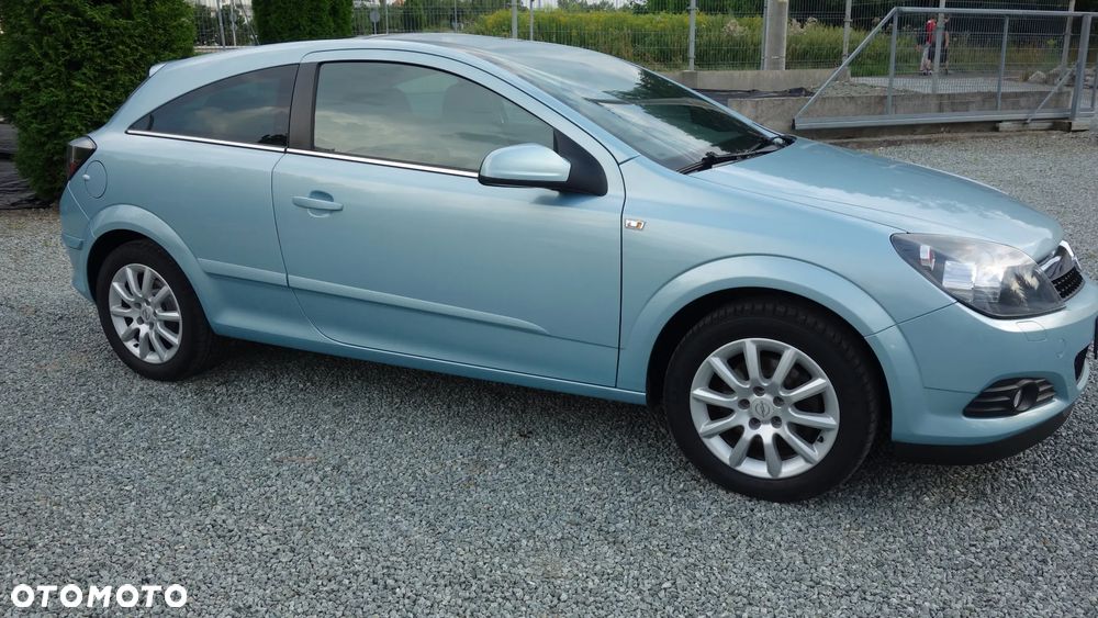 Opel Astra 1.8 Sport - 10