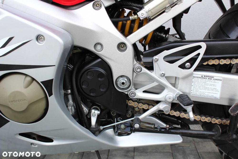 Honda CBR - 25