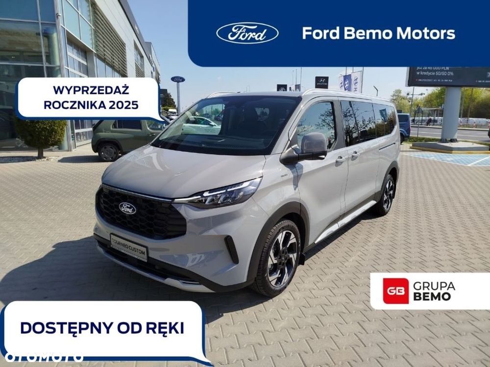 Ford Tourneo Custom - 3
