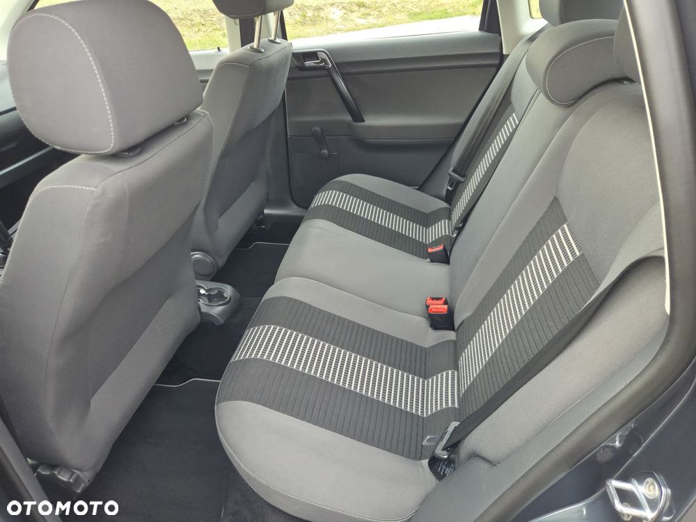 Volkswagen Polo - 14