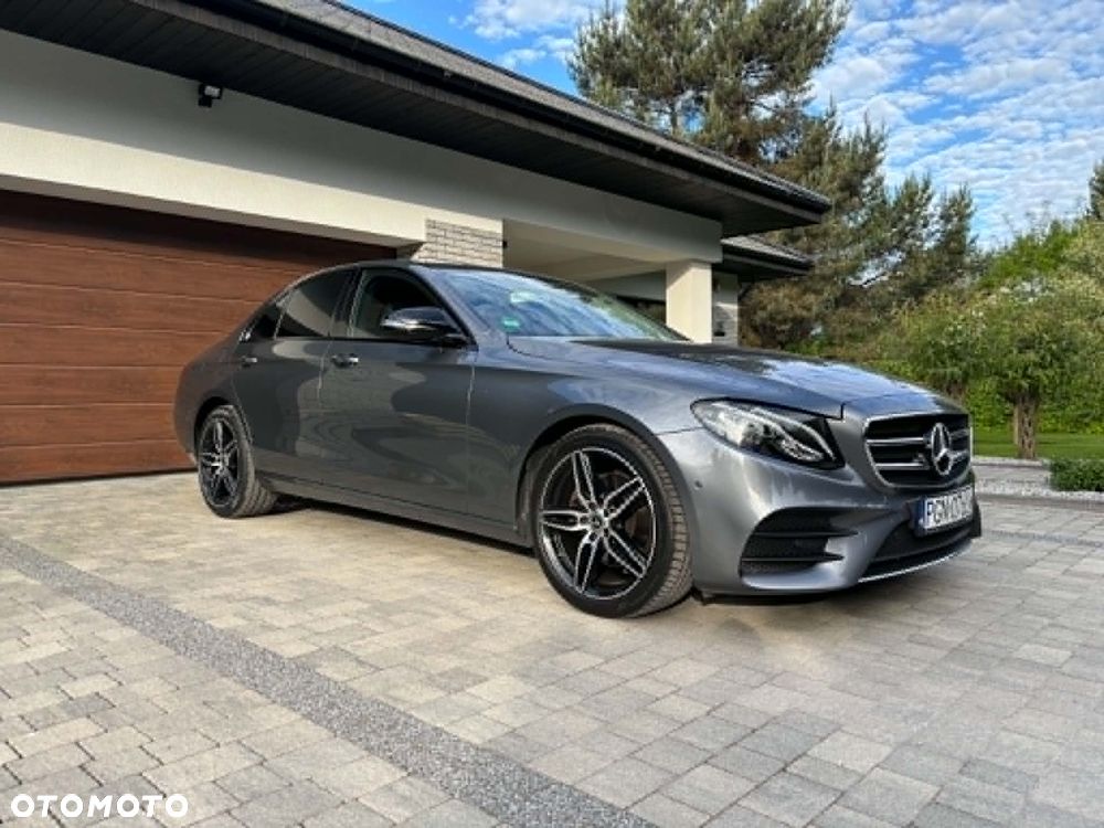 Mercedes-Benz Klasa E - 4