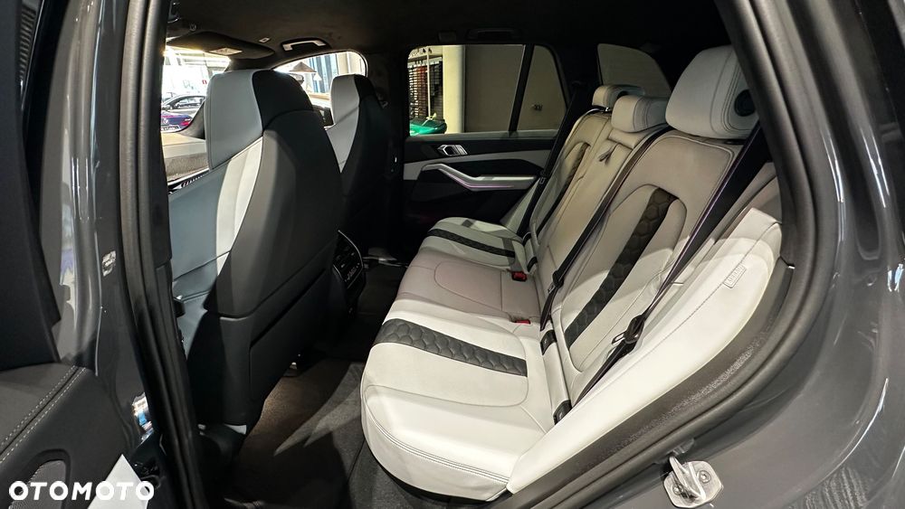 BMW X5 M Competition - 7