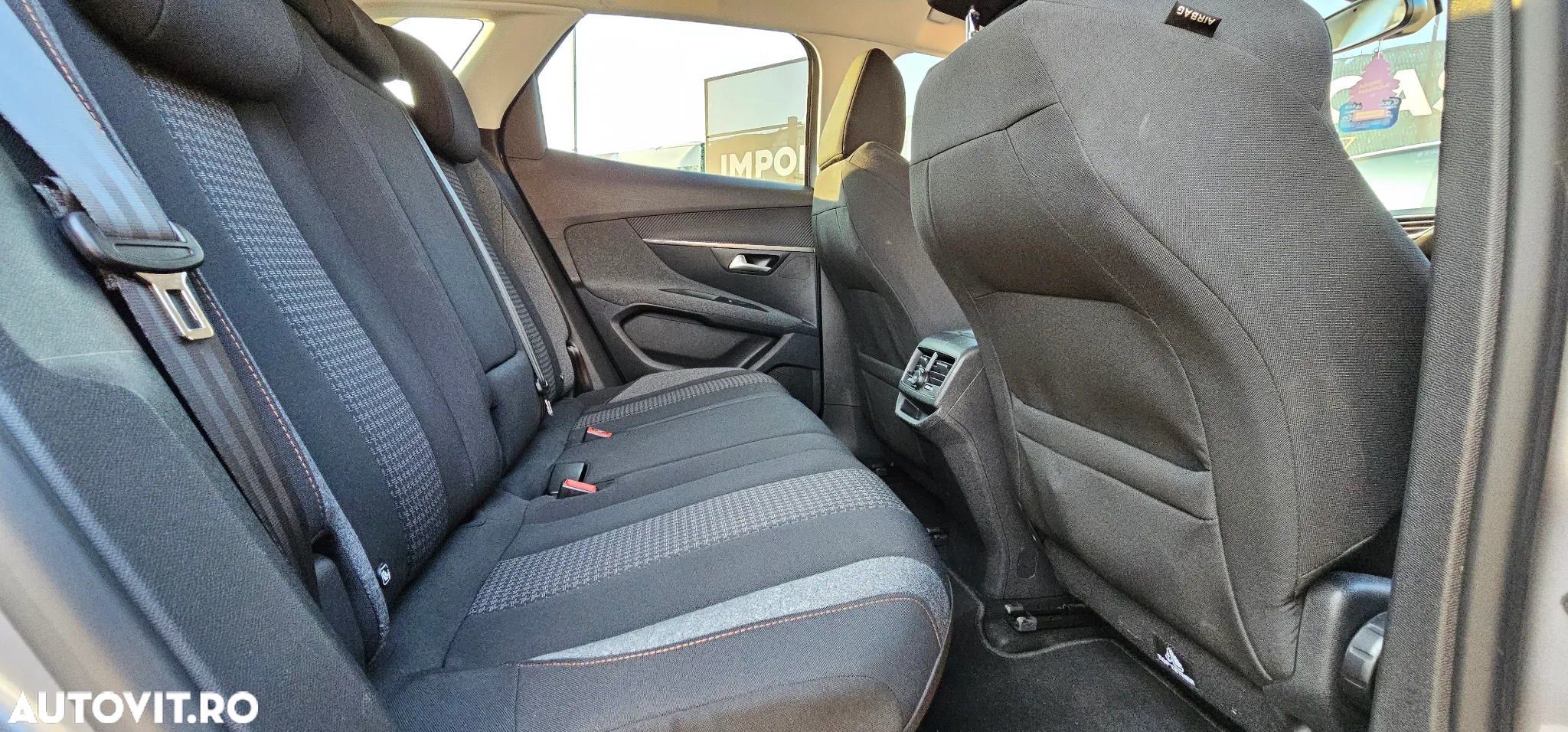 Peugeot 3008 BlueHDi 130 Stop & Start EAT8 Active Business-Paket - 11