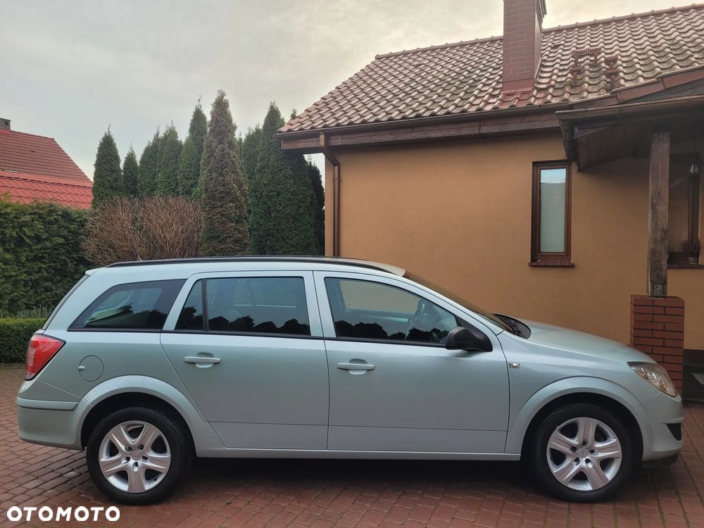 Opel Astra 1.6 Edition 111 Jahre - 7